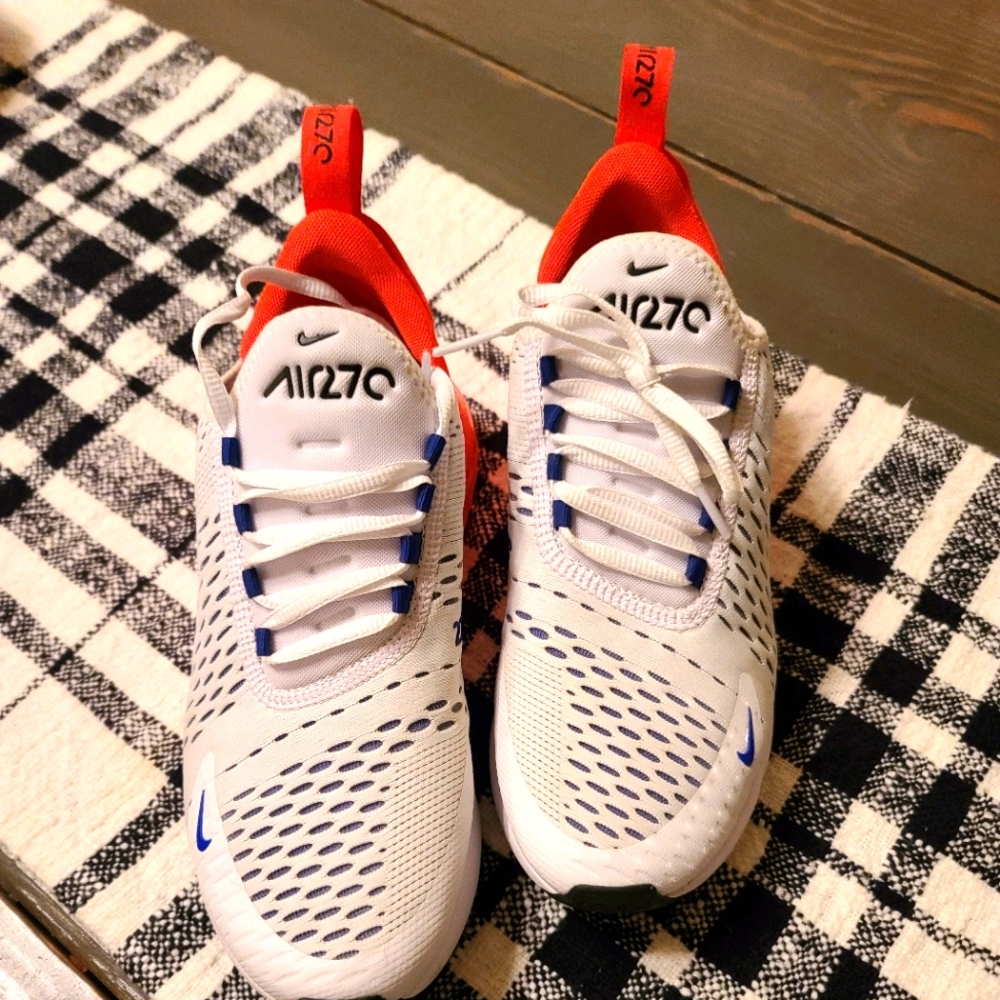 Nike Air Max 270